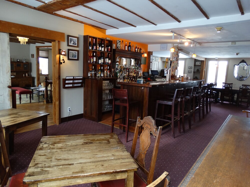 Shoreham Inn Bed & Breakfast - photo 39