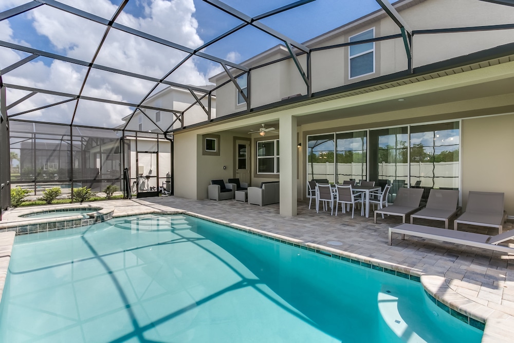 1834cvt New Solara 9 Bedroom 6 Bathroom Resort - photo 19
