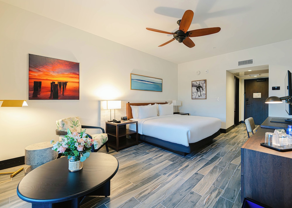 The Perry Hotel Naples - photo 16