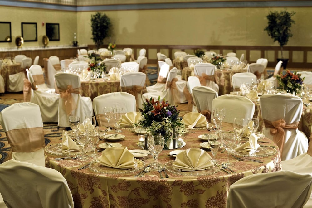 DoubleTree by Hilton Phoenix Tempe - photo 47