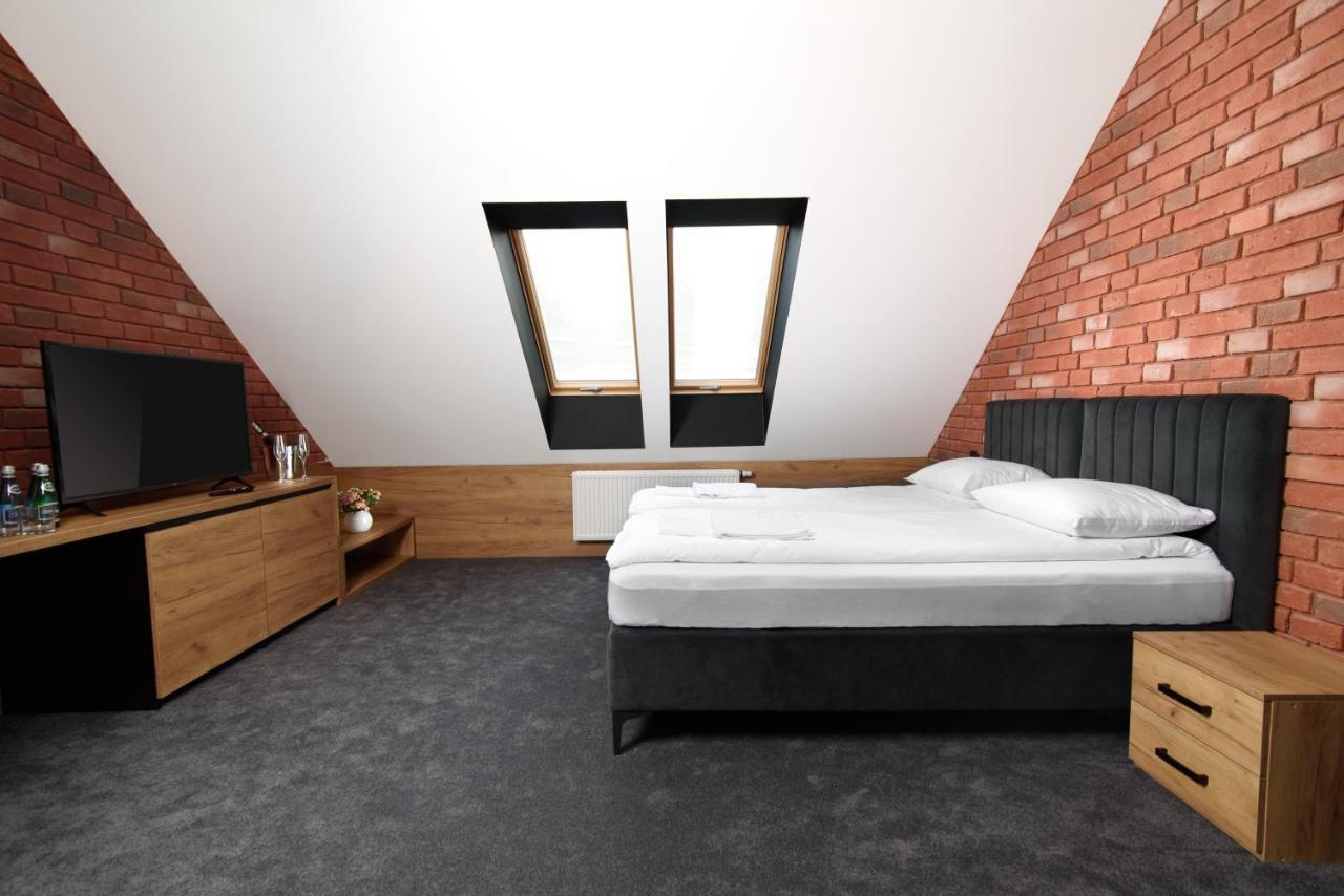 Ostoja Garden — 4-Star Luxury Hotel in Brody, Poland