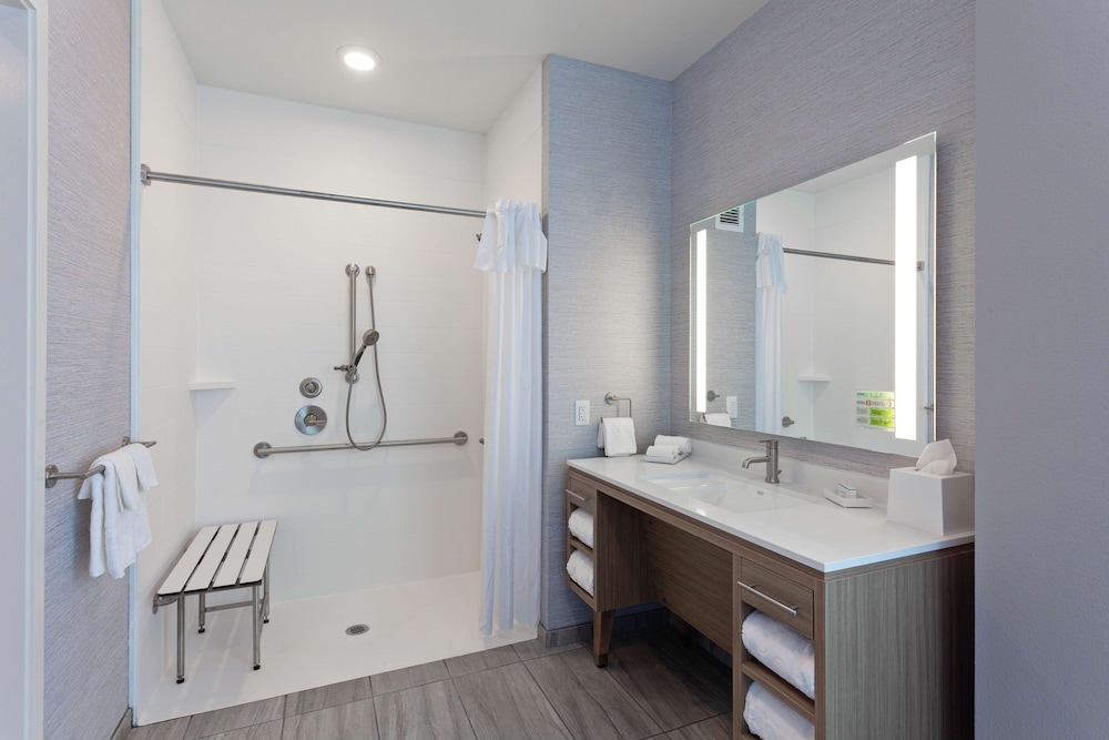 Home2 Suites by Hilton Temecula - photo 26