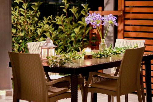 H11 Luxury 9A Porto Piscina Jacuzzi — 4-Star Luxury Hotel in Santo Stefano Al Mare, Italy