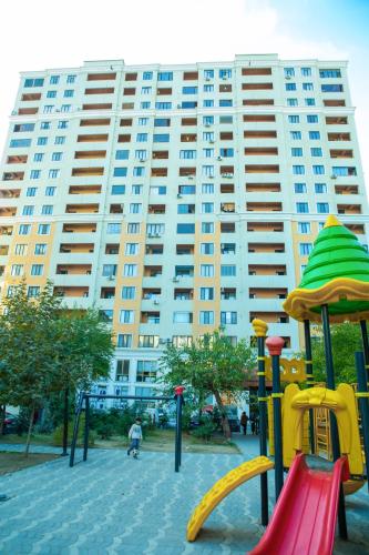 Luxury Serenity 16th Floor Apt in City Center — 4-Star Luxury Hotel in Baku, Azerbaijan