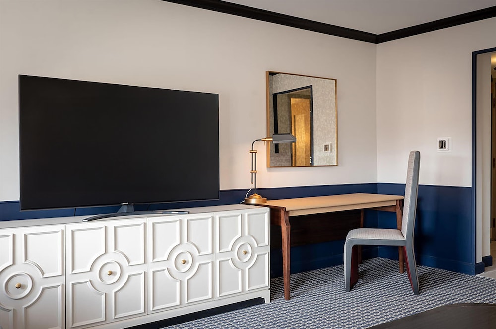 Hilton Orrington Evanston - photo 16