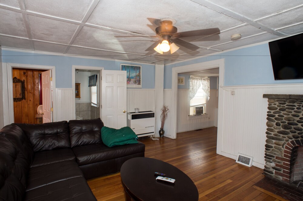Nautical Motel and Suites - photo 73