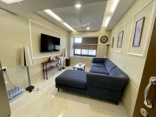 Luna 1BHK Bandra W by The Bombay Home Company