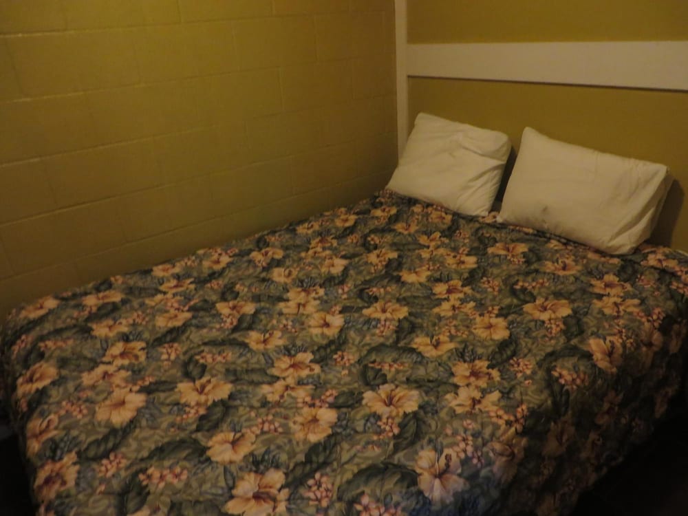 Riverside Suites - photo 28