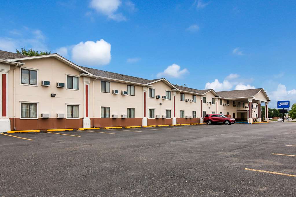 Americas Best Value Inn Fargo - photo 6