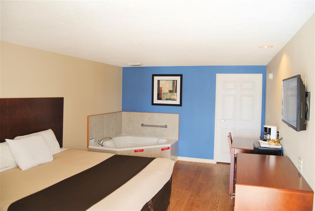 Americas Best Value Inn & Suites St. Clairsville Wheeling - photo 10