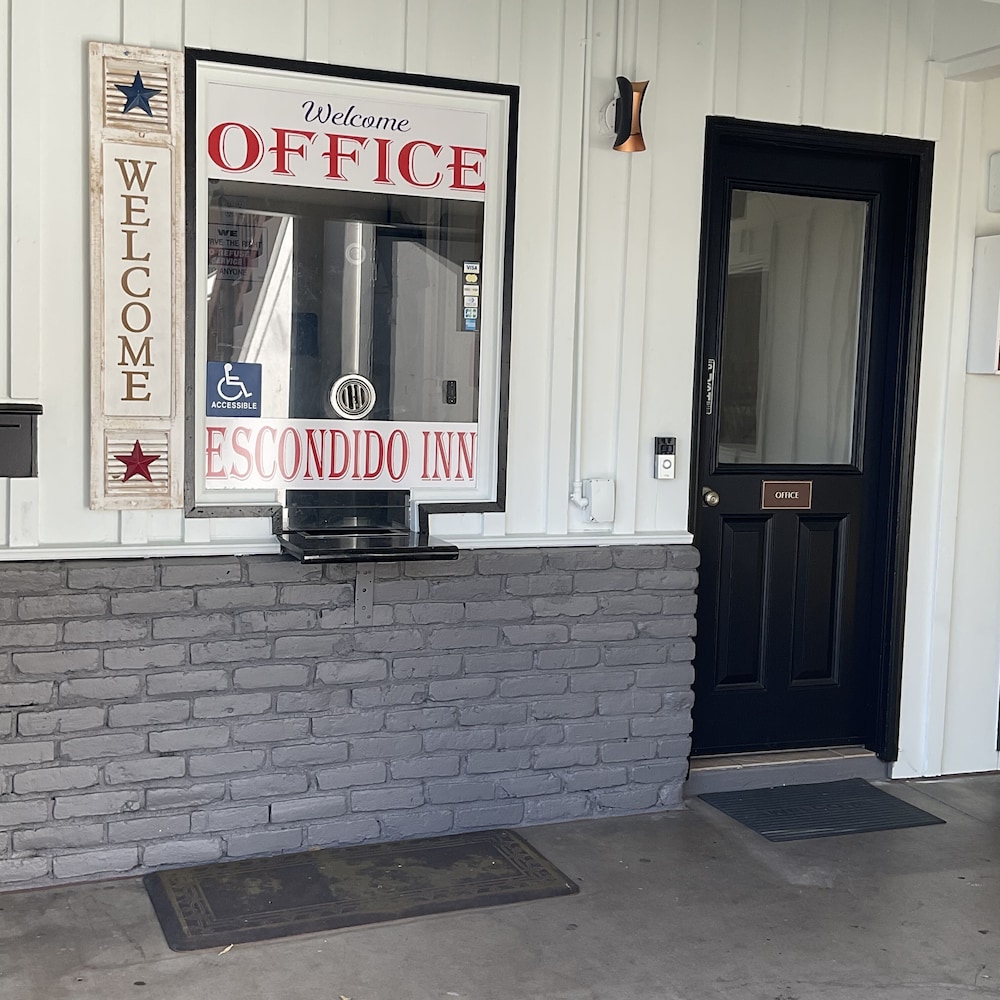 Escondido Inn - photo 29