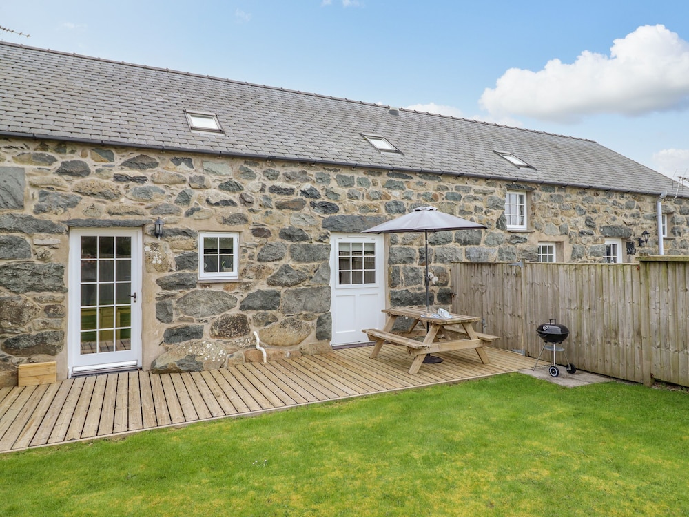 Ysgybor Yd — 4-Star Luxury Hotel in Pwllheli, United Kingdom