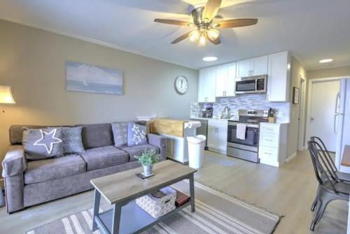 Palmetto Beach Retreat HHBT Resort B349 villa