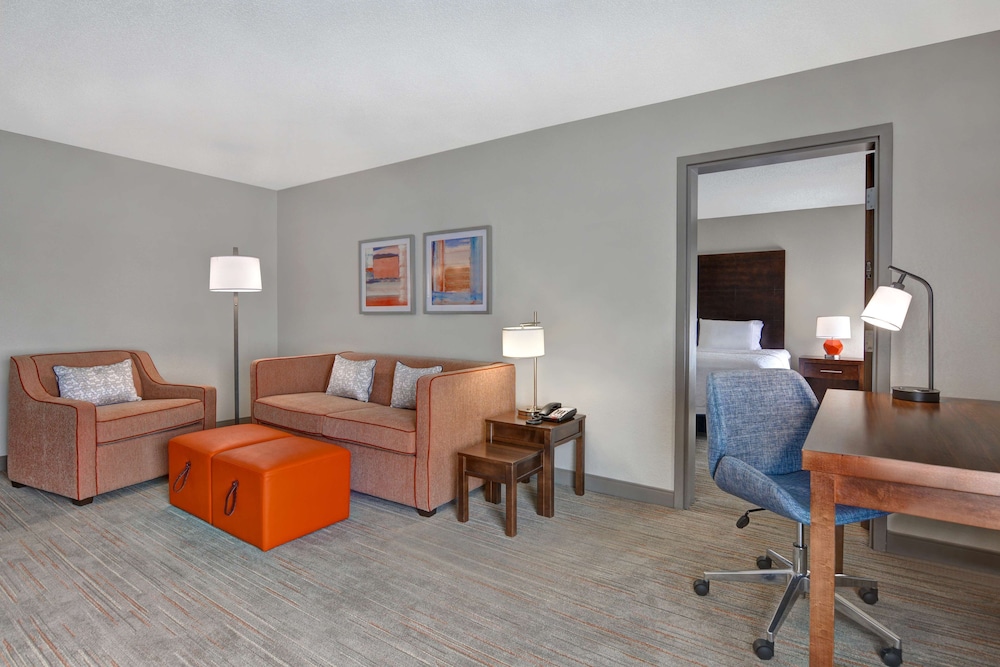 Hampton Inn Greenwood - photo 19