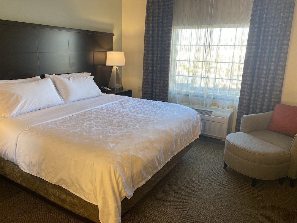 Staybridge Suites Great Falls by IHG - photo 29