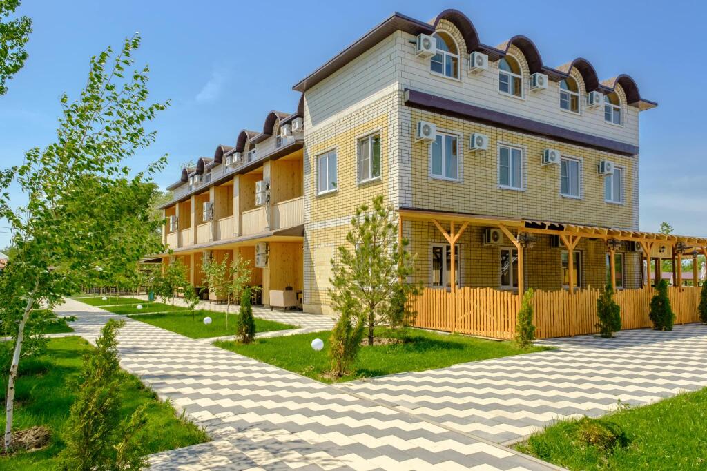 Lazurniy Bereg in Unknown City, Russia