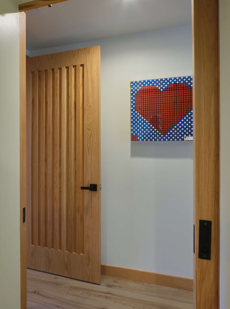 Embassy Suites by Hilton Napa Valley - photo 4