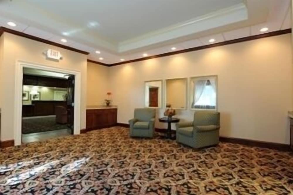 Budgetel Inn & Suites Atlanta - photo 29