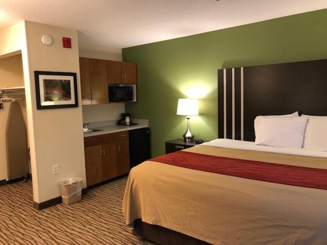 Inn at Clinton - photo 3