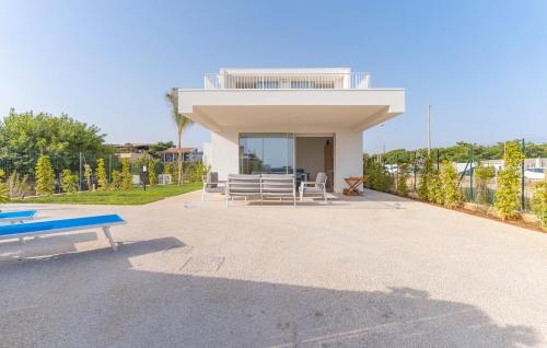 Lovely Apartment In Donnalucata — 4-Star Luxury Hotel in Donnalucata, Italy