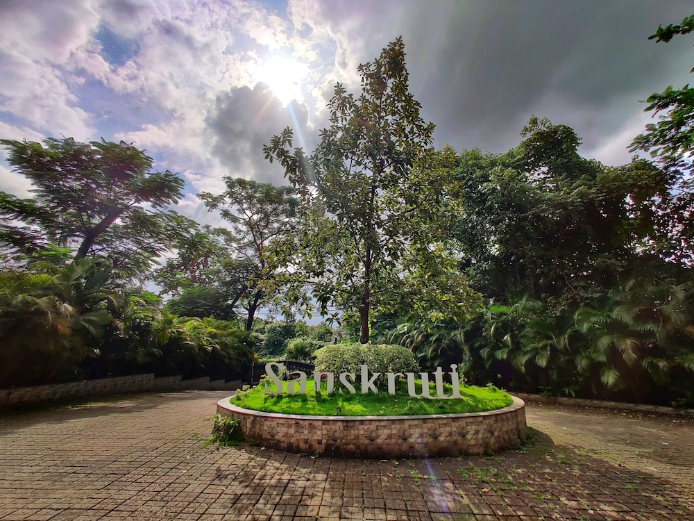 Pushpam sanskruti Resort in Karjat, India