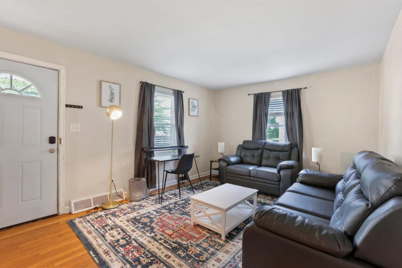 Housepitality The OSU Hideaway 4 BR 5 min from OSU Grandview — 4-Star Luxury Hotel in Columbus, United States