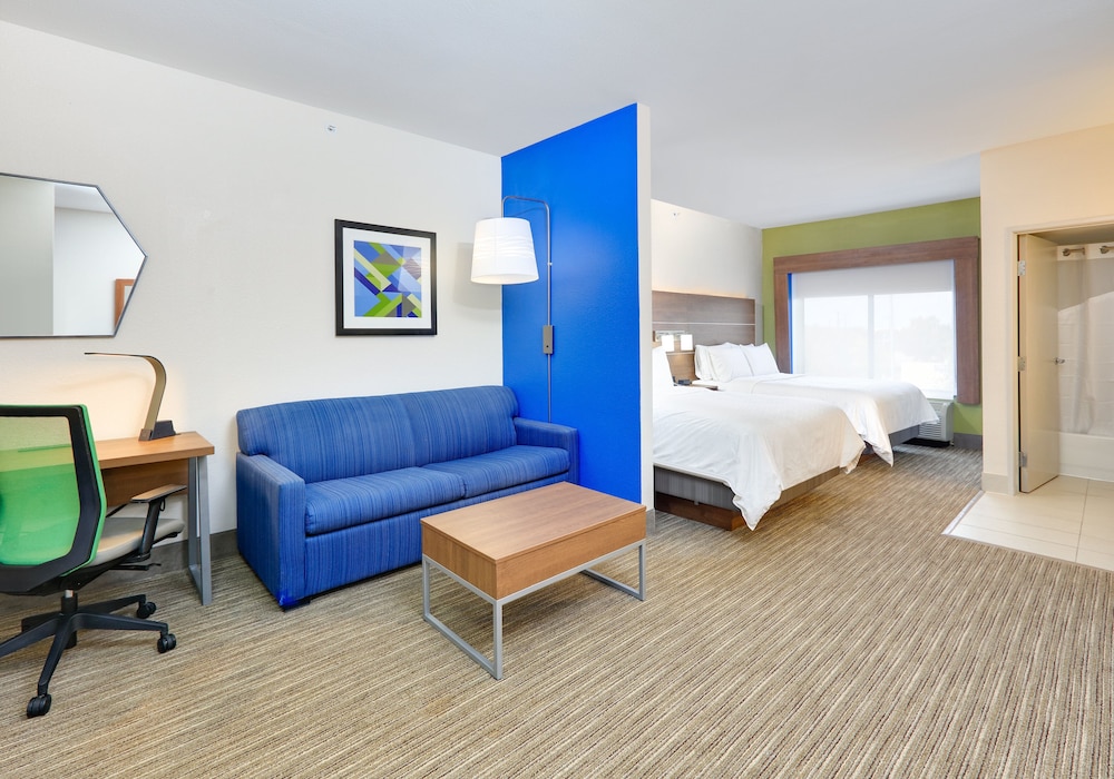 Holiday Inn Express & Suites Round Rock - photo 2