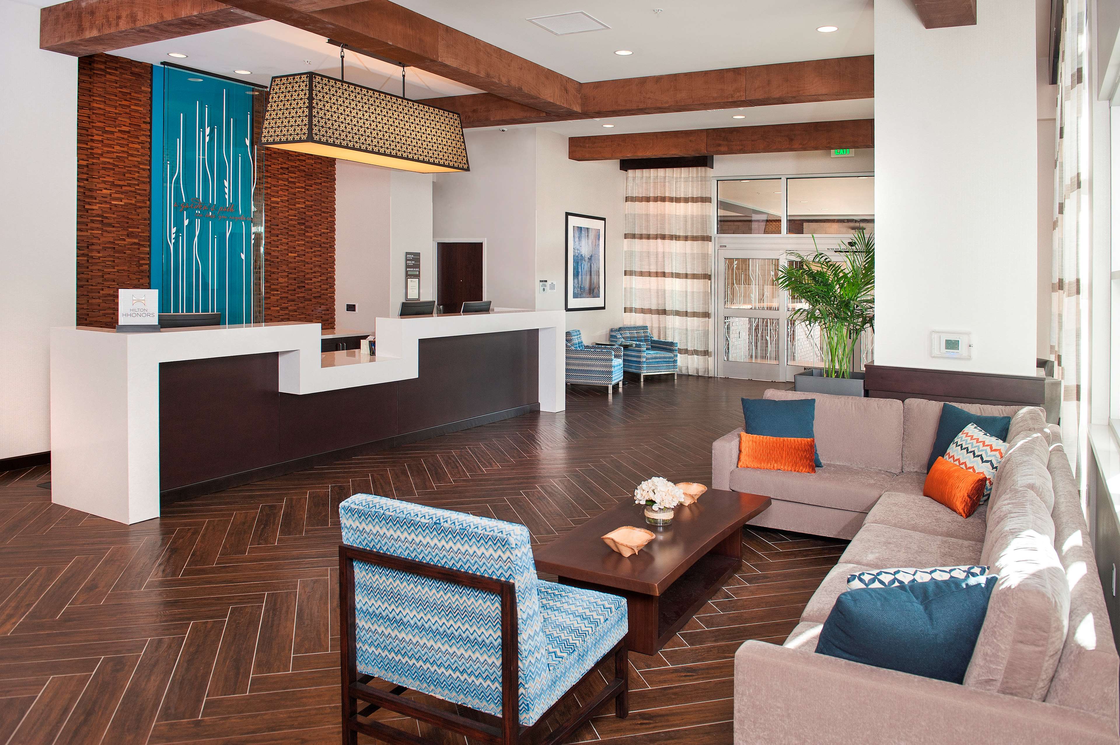 Hilton Garden Inn Burbank Los Angeles - photo 6