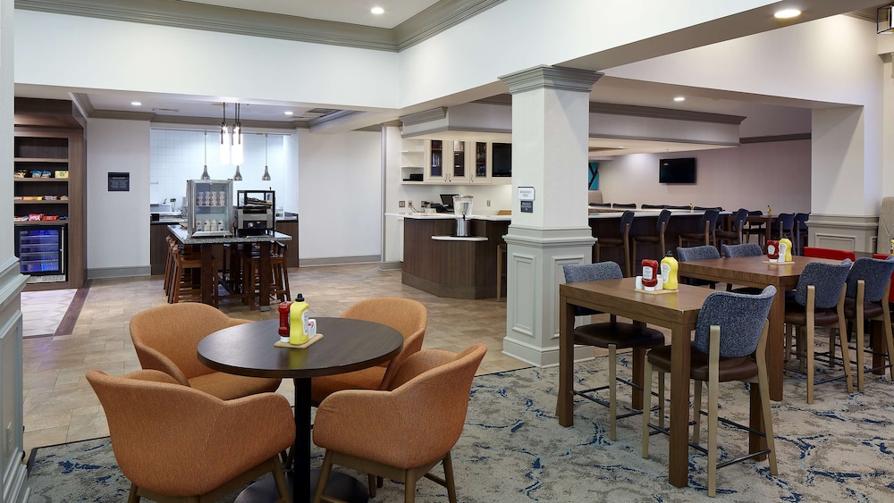 Hilton Garden Inn Merrillville - photo 34
