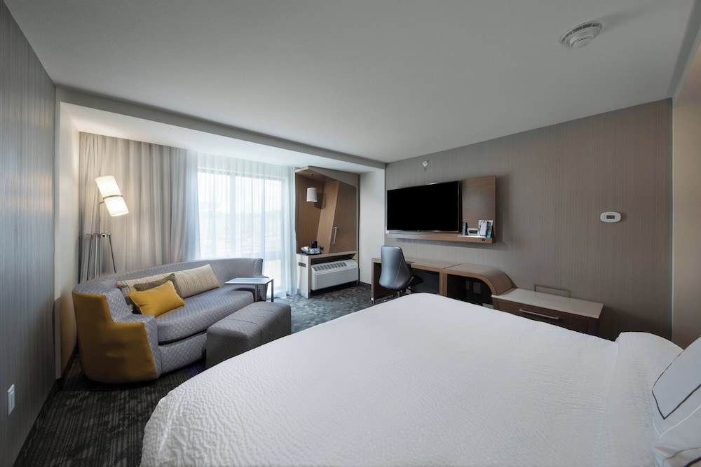 Courtyard by Marriott Russellville - photo 5