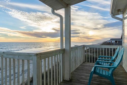Diamond In The Rough by Oak Island Accommodations - photo 20