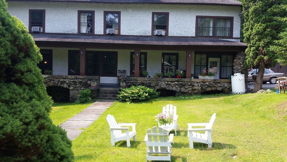 Rock Castle Resort - photo 10
