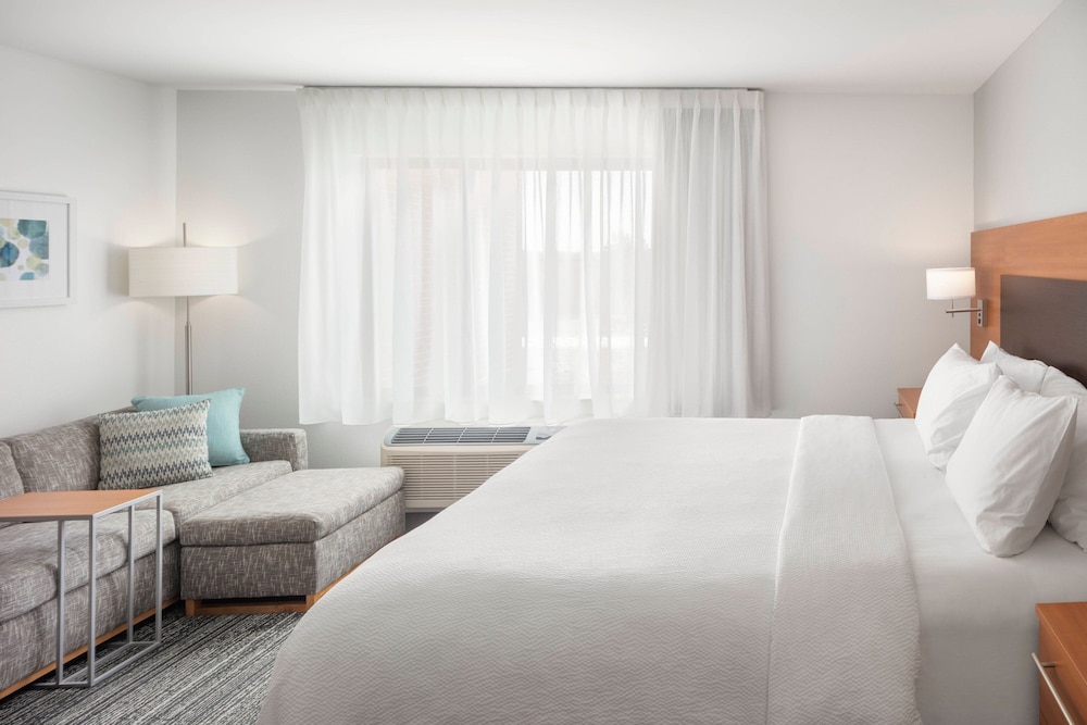 TownePlace Suites by Marriott Bangor - photo 9