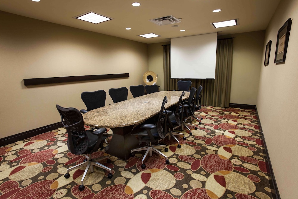 Hilton Garden Inn El Paso University - photo 27