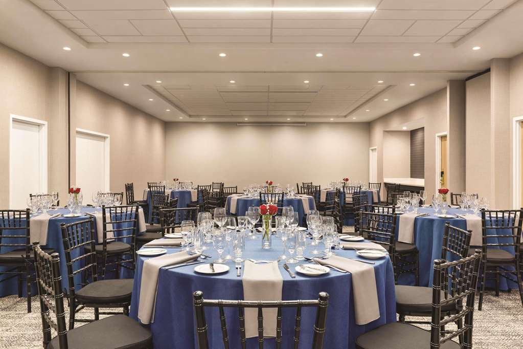Radisson Hotel Seattle Airport - photo 18