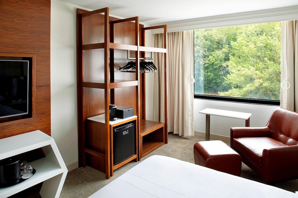 Raleigh Marriott Crabtree Valley - photo 10