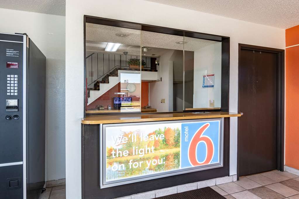 The Reserve Inn - photo 21