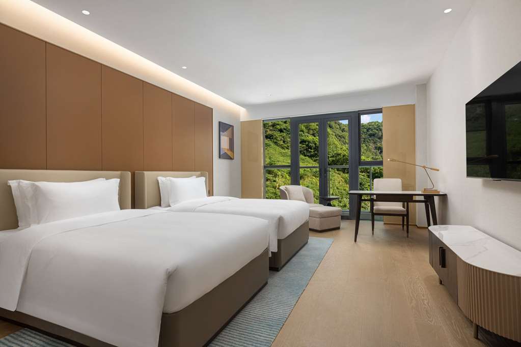 Ramada by Wyndham Taizhou West — hotel in Taizhou