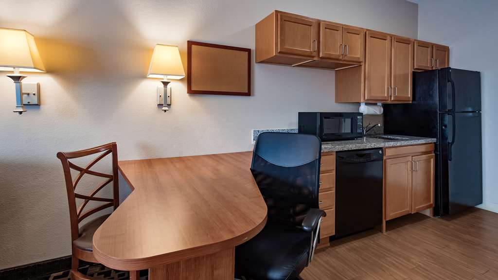 Best Western Plus Wausau Rothschild Hotel - photo 25