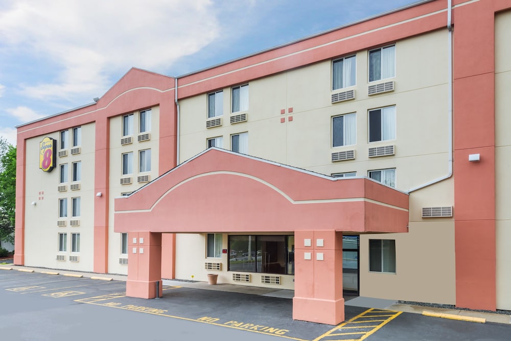 Super 8 Danbury Ct - photo 35