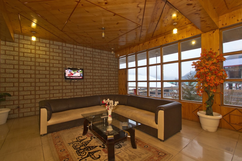 Ishaan Resort — Manali — photo 4