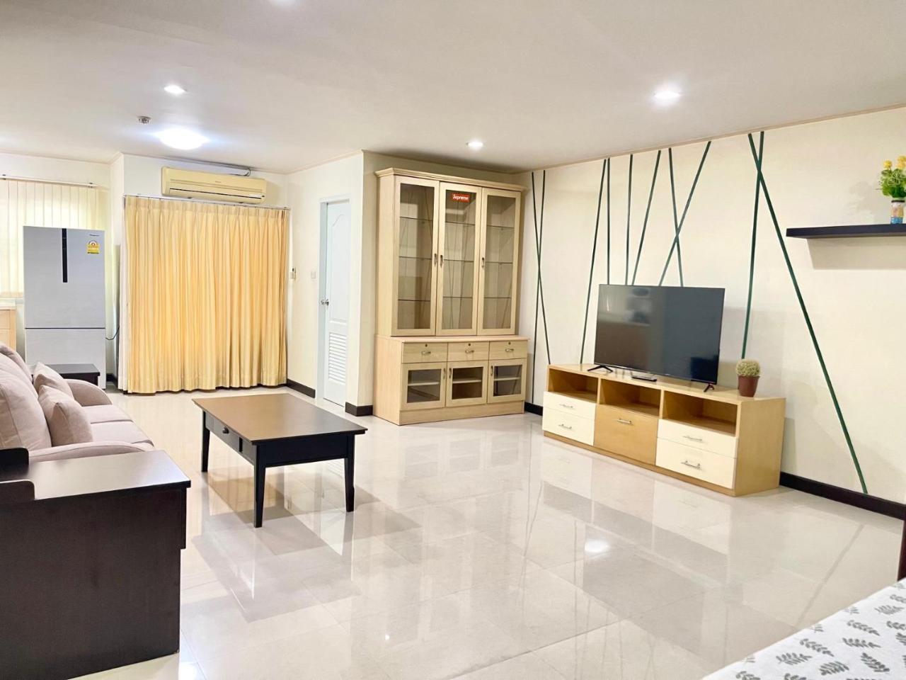 Charming Resident Sukhumvit 22