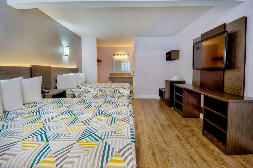 Motel 6 Inglewood CA - photo 5