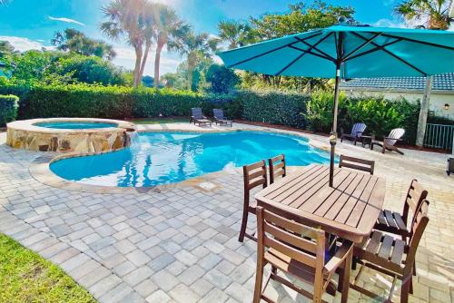 Silver Blessings - carbon neutral hotel in Destin