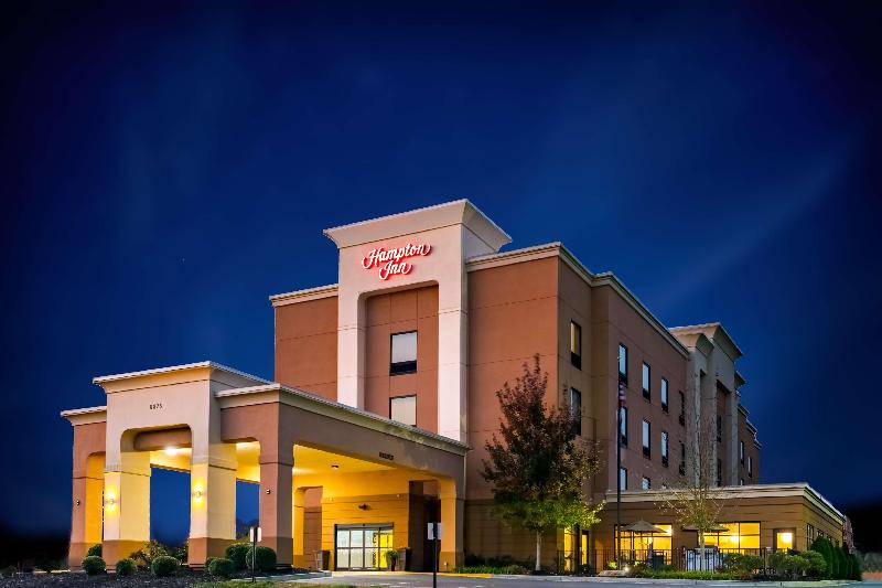 Hampton Inn Ringgold Ft. Oglethorpe - carbon neutral hotel in Ringgold