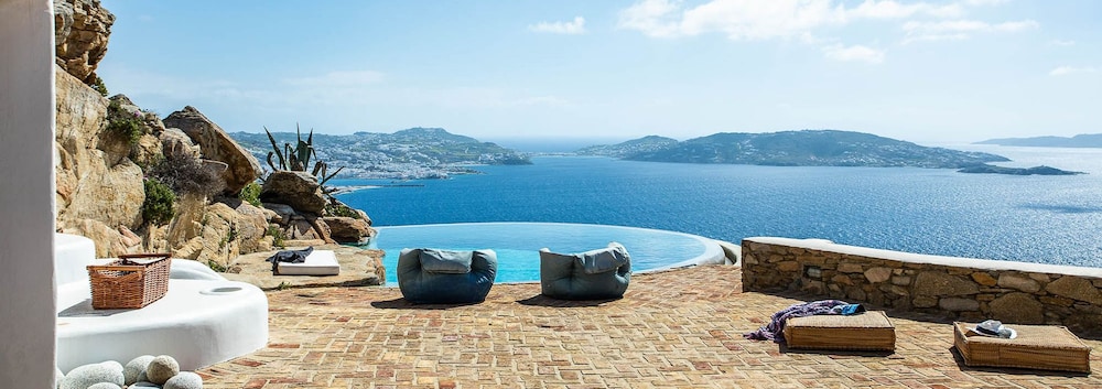Villa Electra By Mykonos Pearls — 4-Star Luxury Hotel in Mykonos, Greece