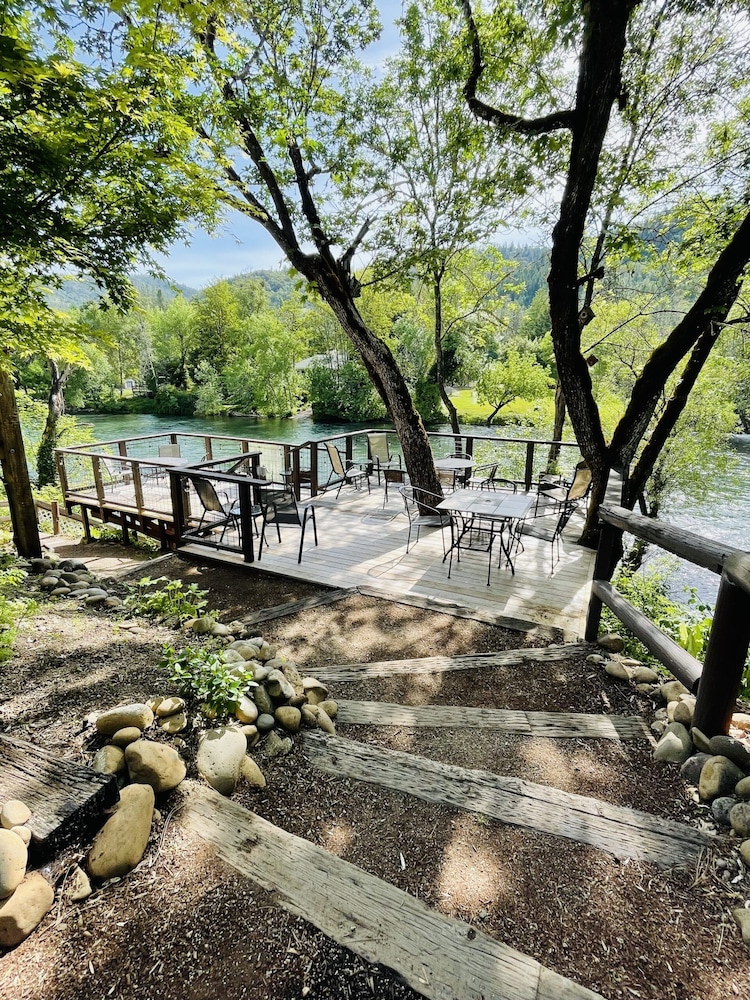 Riverfront Lodging - photo 61