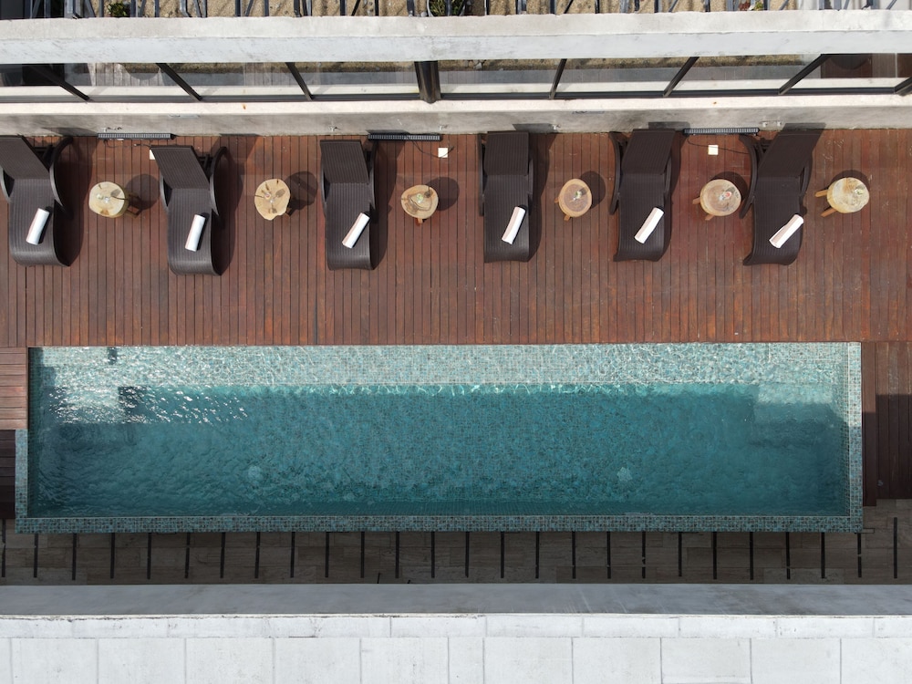 Rooftop pool