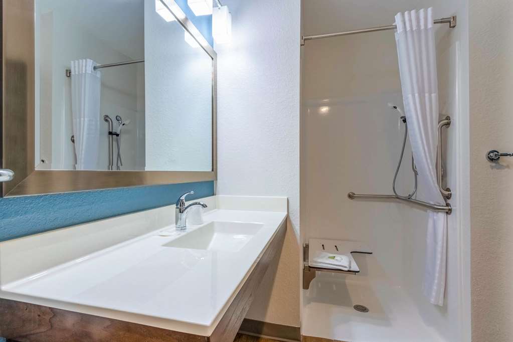 WoodSpring Suites Miramar - photo 19