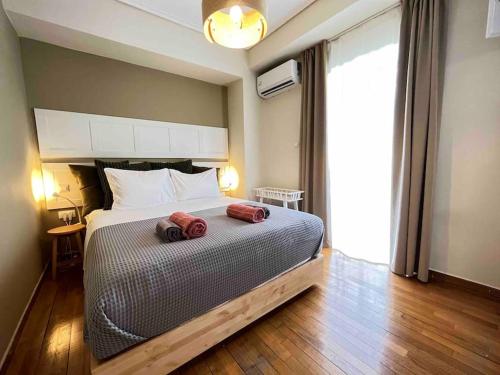 Michael 1BR in the Heart of Ancient Athens — 4-Star Luxury Hotel in Athens, Greece